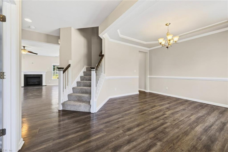 Photo 3 of 37 residential for sale in Chesapeake virginia