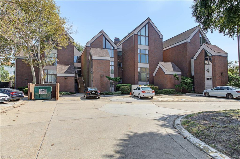 Photo 4 of 33 residential for sale in Norfolk virginia Photo 4 of 33 residential for sale in Norfolk virginia