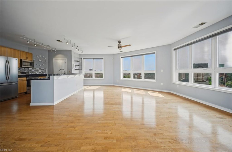 Photo 4 of 41 residential for sale in Norfolk virginia Photo 4 of 41 residential for sale in Norfolk virginia