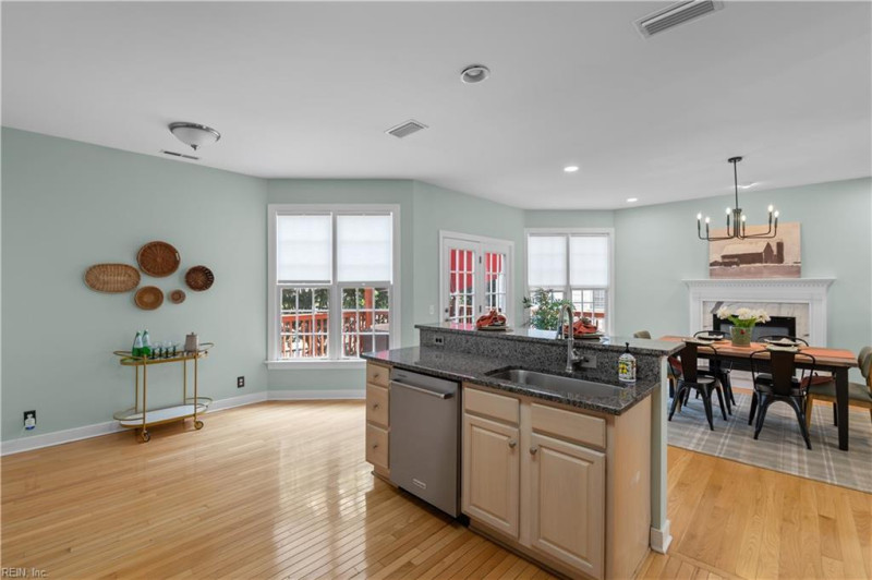 Photo 16 of 49 residential for sale in Williamsburg virginia