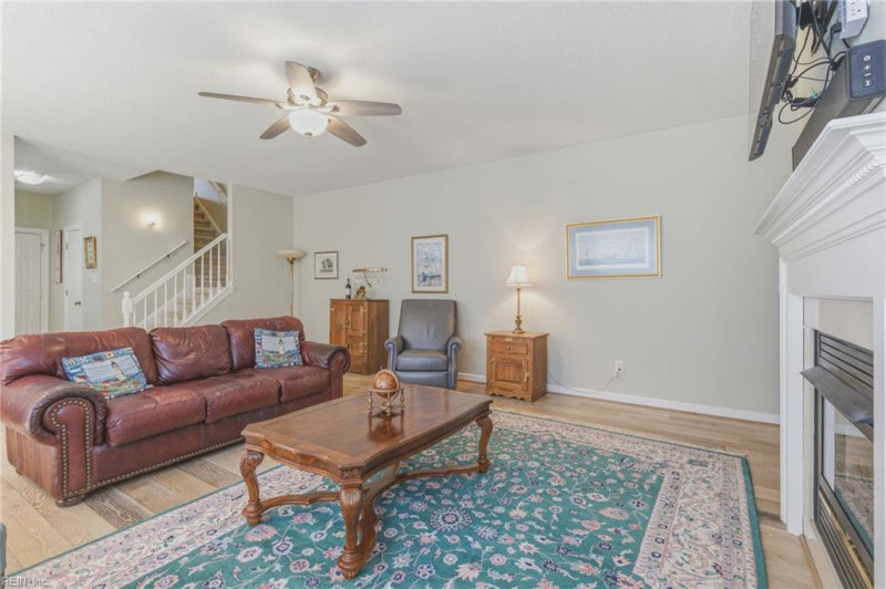 Photo 8 of 36 residential for sale in Virginia Beach virginia