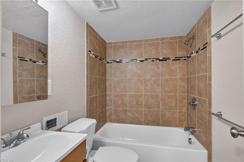 Photo 36 of 46 residential for sale in Norfolk virginia Photo 36 of 46 residential for sale in Norfolk virginia