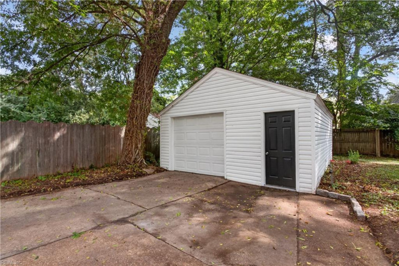 Photo 42 of 46 residential for sale in Norfolk virginia Photo 42 of 46 residential for sale in Norfolk virginia