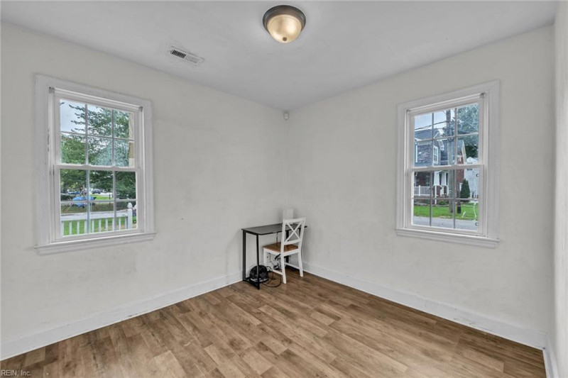 Photo 21 of 47 residential for sale in Hampton virginia