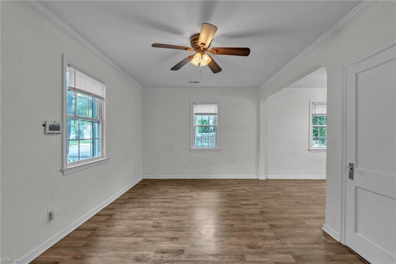 Photo 6 of 47 residential for sale in Hampton virginia