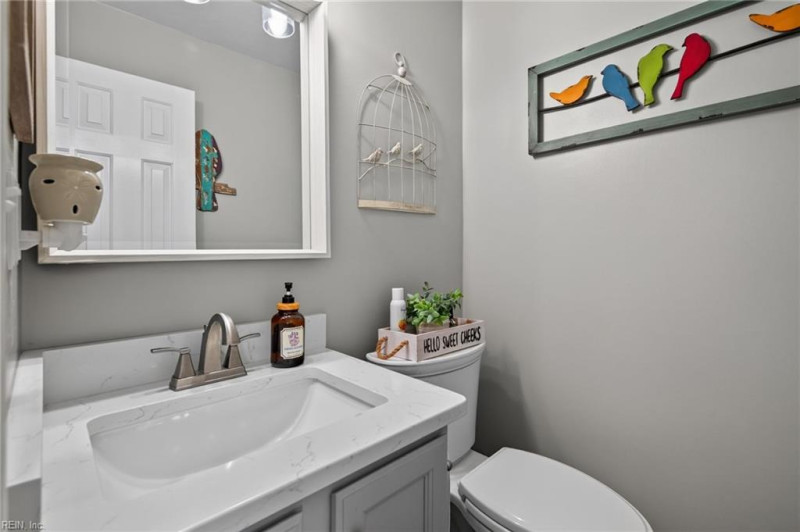 Photo 17 of 39 residential for sale in Suffolk virginia