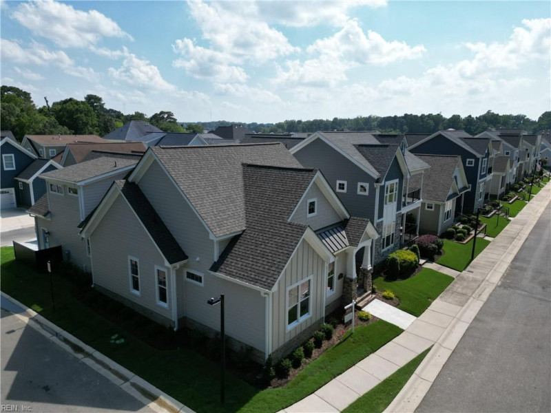 Photo 26 of 27 residential for sale in Suffolk virginia