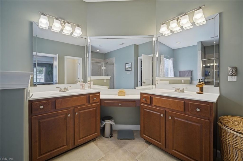 Photo 22 of 44 residential for sale in Chesapeake virginia