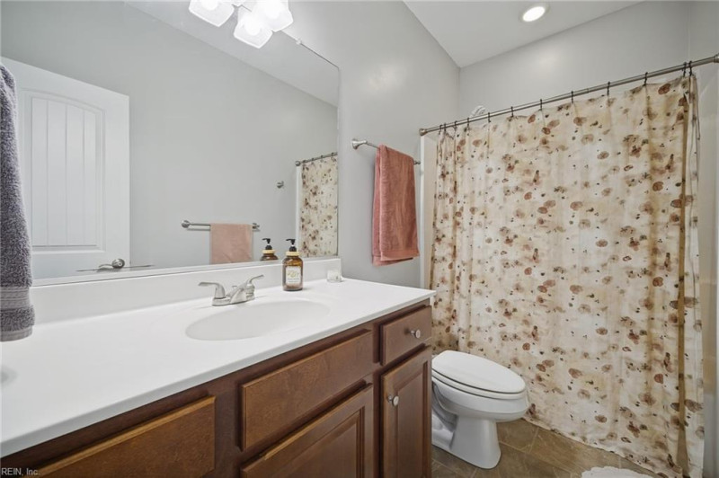 Photo 29 of 44 residential for sale in Chesapeake virginia