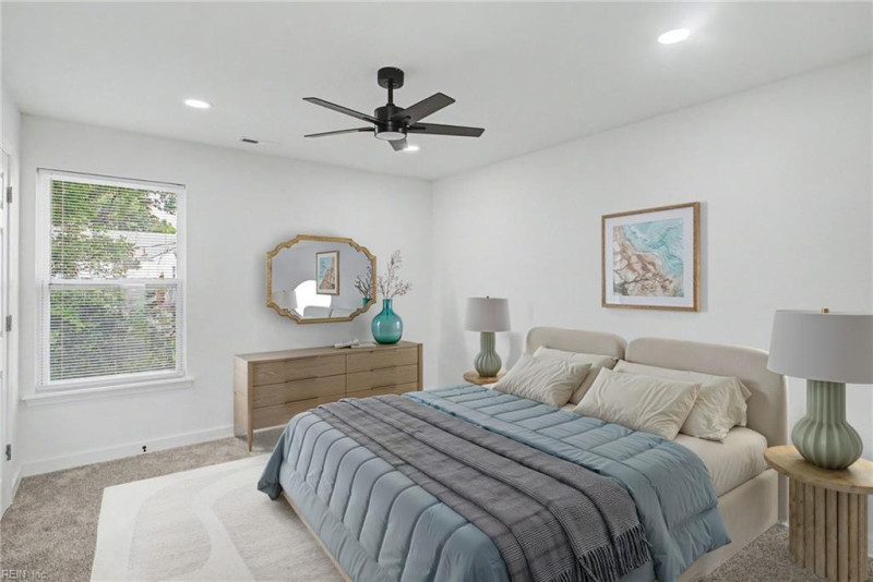 Photo 11 of 21 residential for sale in Hampton virginia