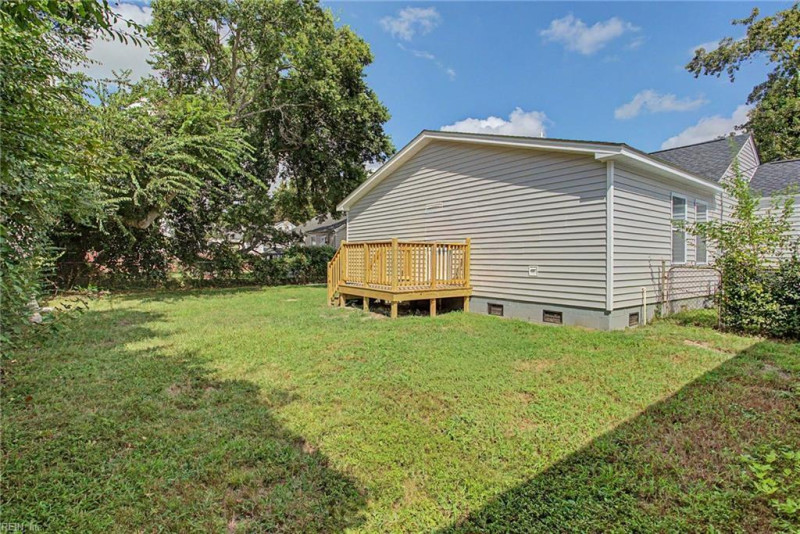 Photo 20 of 21 residential for sale in Hampton virginia