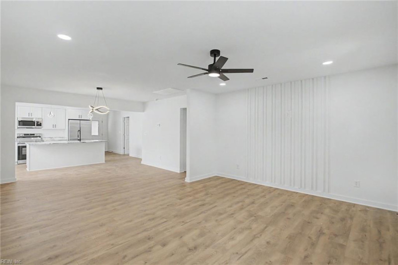 Photo 9 of 21 residential for sale in Hampton virginia