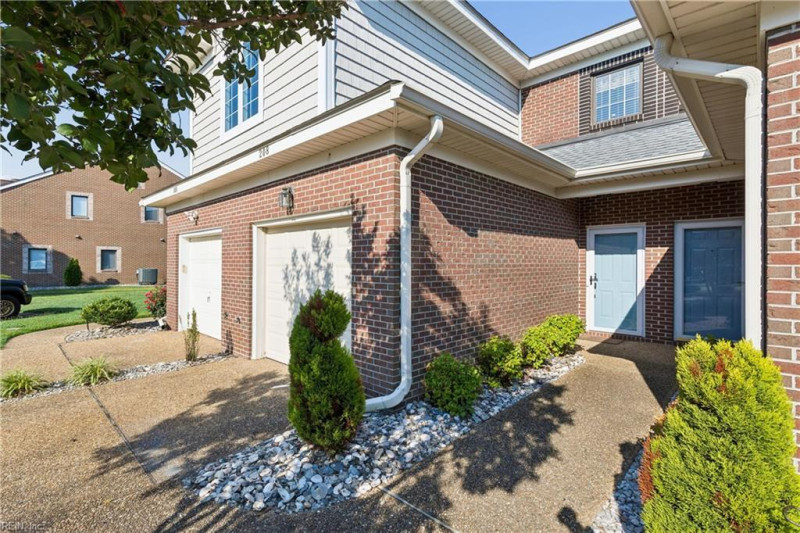 Photo 8 of 38 residential for sale in Hampton virginia