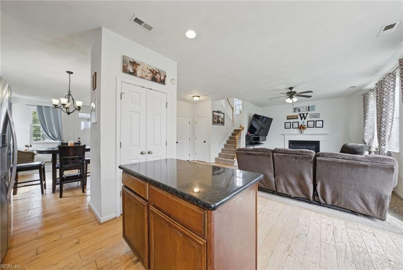 Photo 13 of 46 residential for sale in Chesapeake virginia Photo 13 of 46 residential for sale in Chesapeake virginia