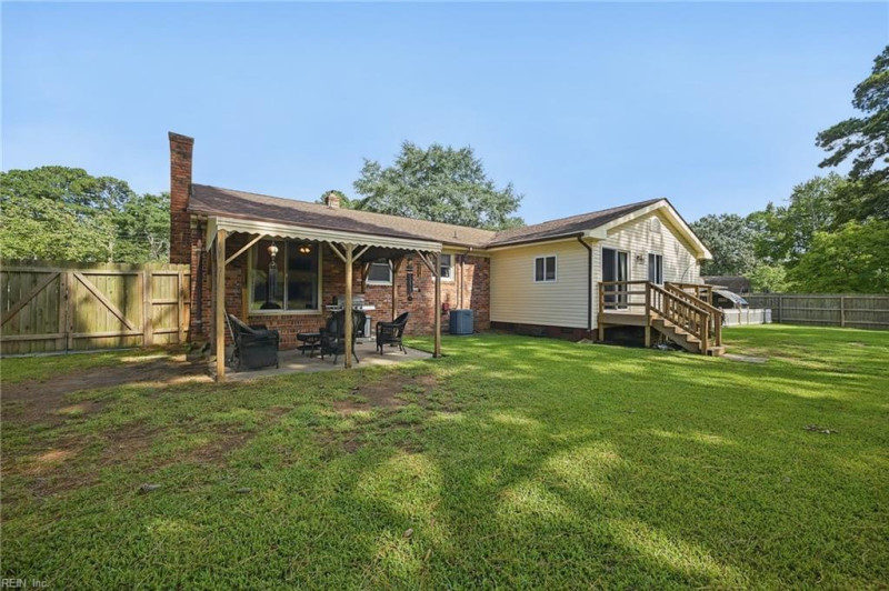 Photo 34 of 49 residential for sale in Chesapeake virginia