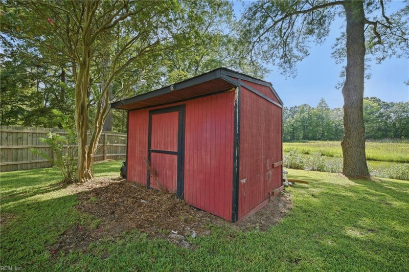 Photo 39 of 49 residential for sale in Chesapeake virginia