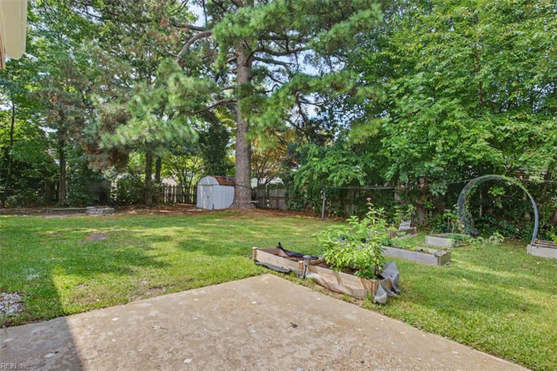 Photo 21 of 23 residential for sale in Norfolk virginia Photo 21 of 23 residential for sale in Norfolk virginia