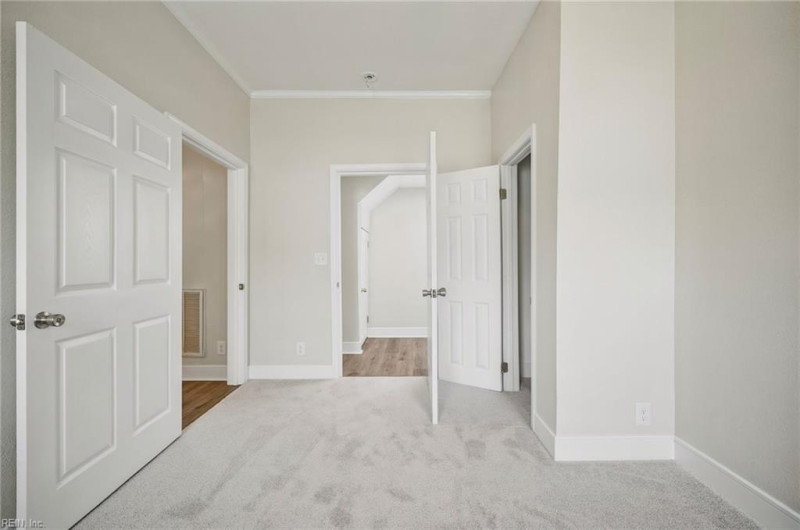 Photo 18 of 43 residential for sale in Norfolk virginia