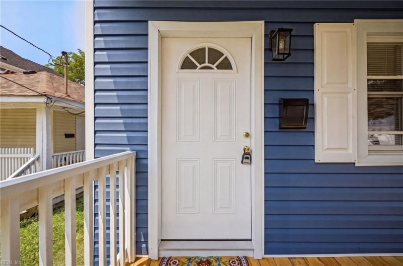 Photo 3 of 43 residential for sale in Norfolk virginia