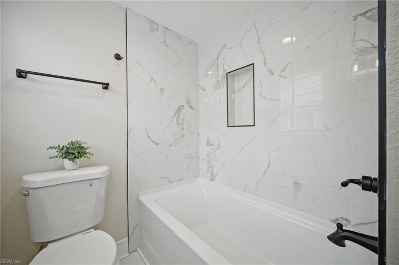 Photo 31 of 43 residential for sale in Norfolk virginia