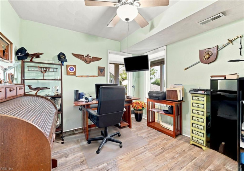 Photo 22 of 32 residential for sale in Currituck County virginia