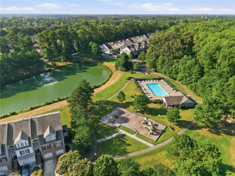 Photo 33 of 43 residential for sale in Virginia Beach virginia