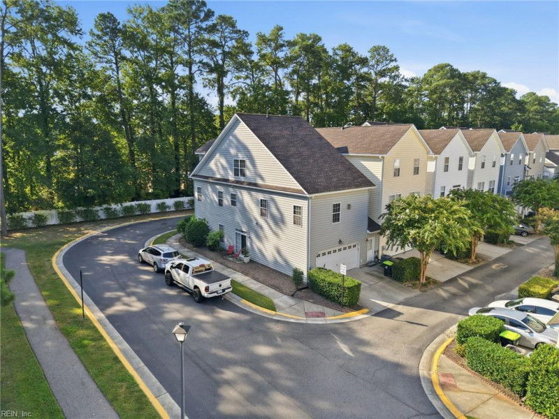 Photo 37 of 43 residential for sale in Virginia Beach virginia
