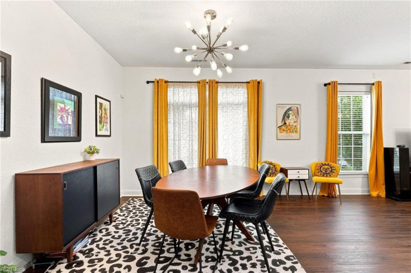 Photo 9 of 43 residential for sale in Virginia Beach virginia