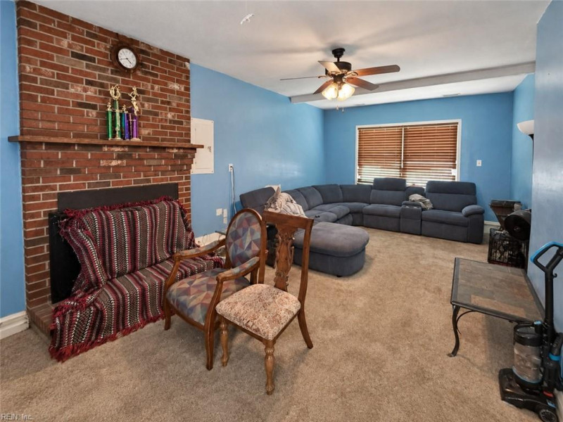 Photo 3 of 16 residential for sale in Chesapeake virginia Photo 3 of 16 residential for sale in Chesapeake virginia