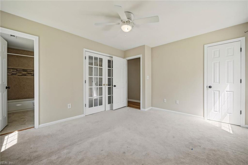 Photo 19 of 43 residential for sale in Chesapeake virginia