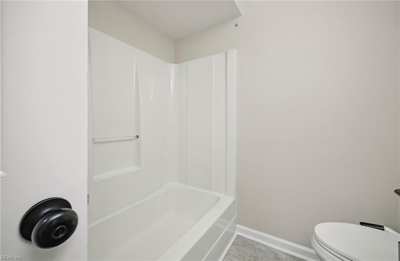 Photo 26 of 43 residential for sale in Chesapeake virginia