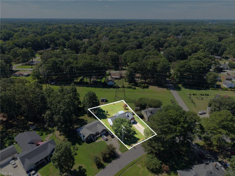 Photo 35 of 43 residential for sale in Chesapeake virginia