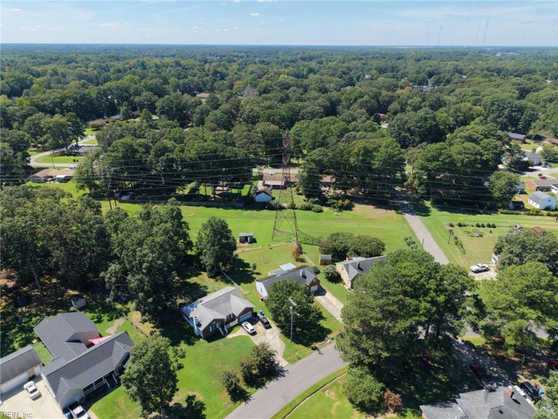 Photo 37 of 43 residential for sale in Chesapeake virginia