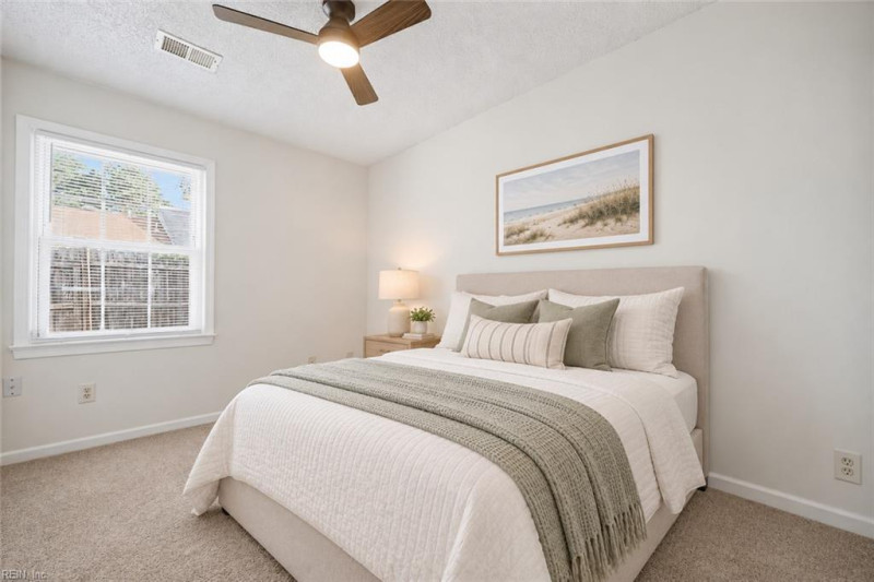 Photo 12 of 27 residential for sale in Virginia Beach virginia