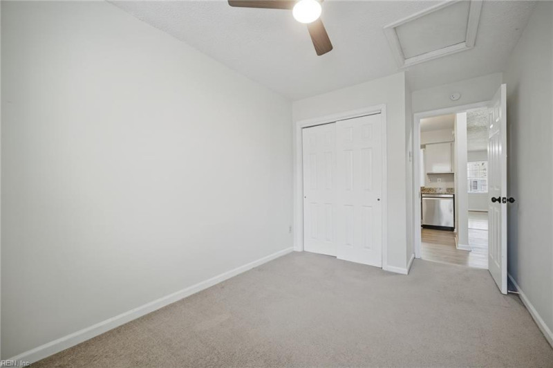 Photo 14 of 27 residential for sale in Virginia Beach virginia