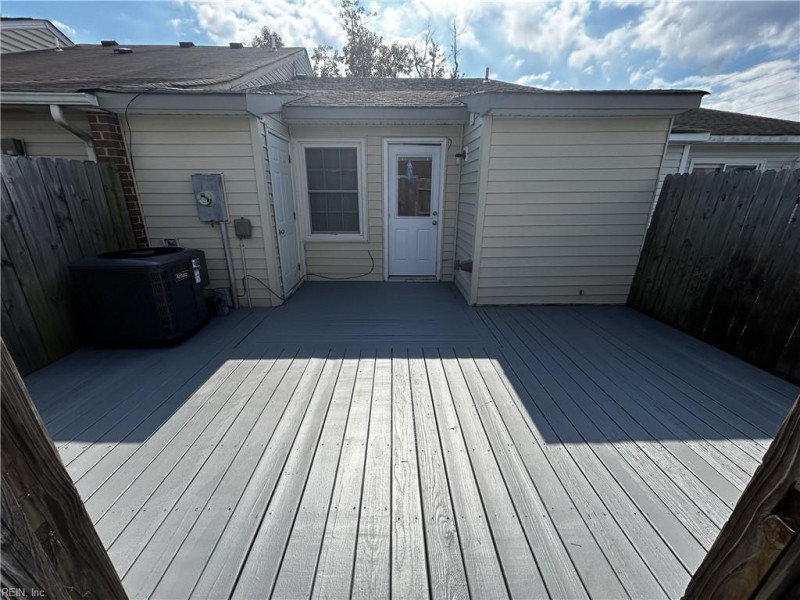 Photo 25 of 27 residential for sale in Virginia Beach virginia