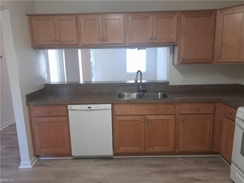 Photo 5 of 29 residential for sale in Virginia Beach virginia Photo 5 of 29 residential for sale in Virginia Beach virginia