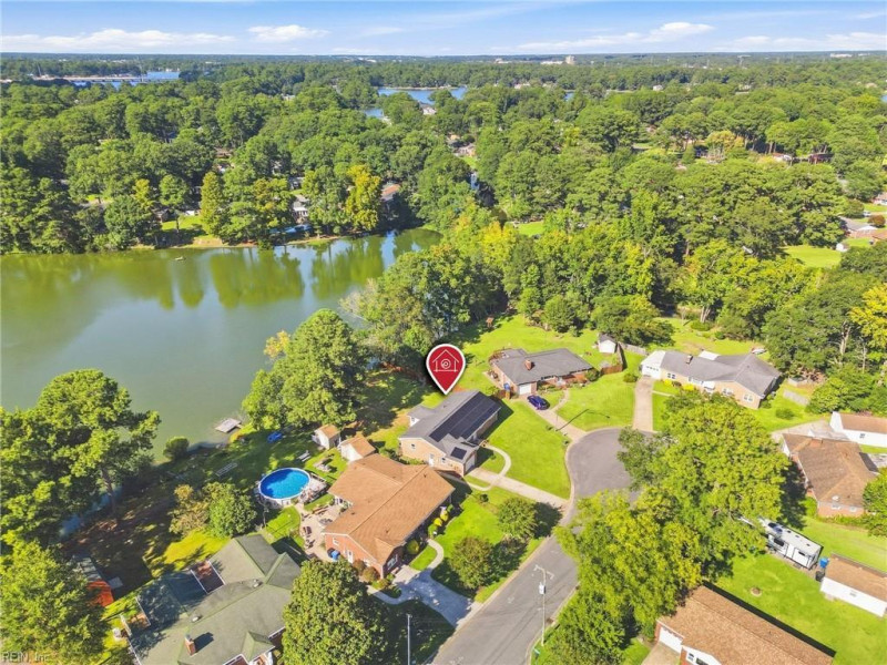 Photo 2 of 49 residential for sale in Virginia Beach virginia