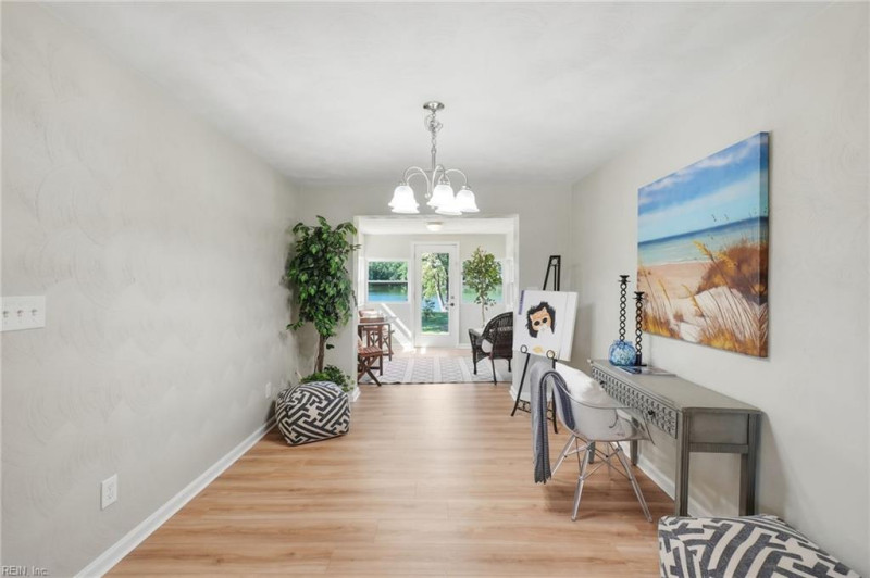 Photo 20 of 49 residential for sale in Virginia Beach virginia