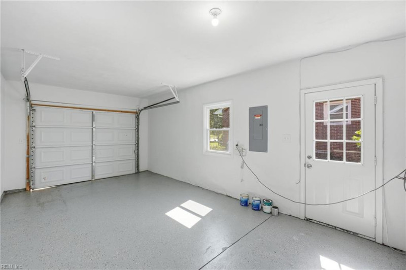 Photo 35 of 49 residential for sale in Virginia Beach virginia