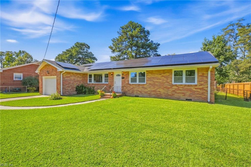 Photo 7 of 49 residential for sale in Virginia Beach virginia