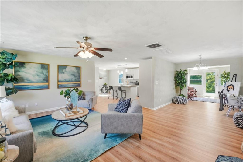Photo 9 of 49 residential for sale in Virginia Beach virginia