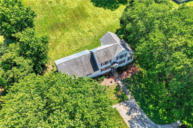 Photo 35 of 41 residential for sale in Hampton virginia