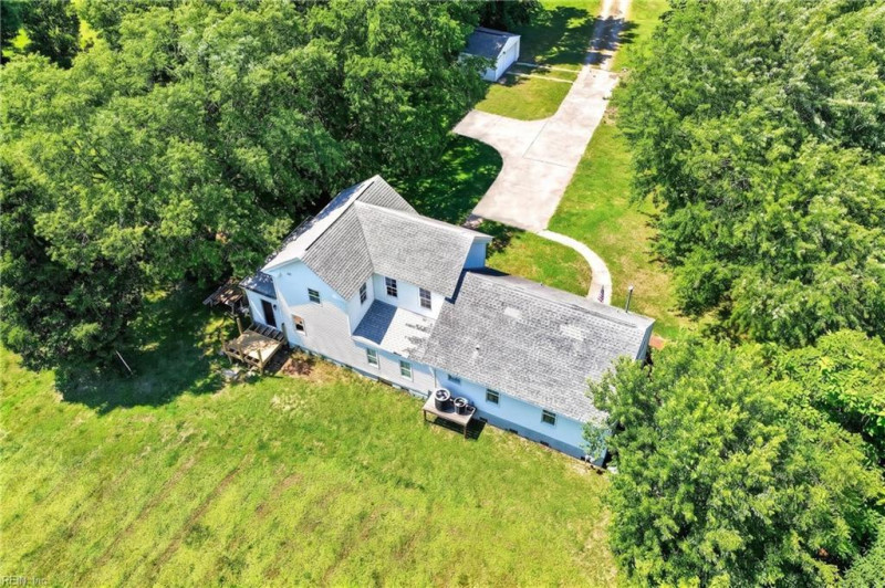 Photo 36 of 41 residential for sale in Hampton virginia