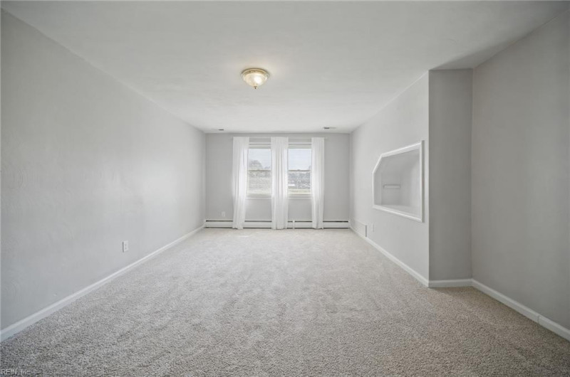 Photo 34 of 48 residential for sale in Chesapeake virginia