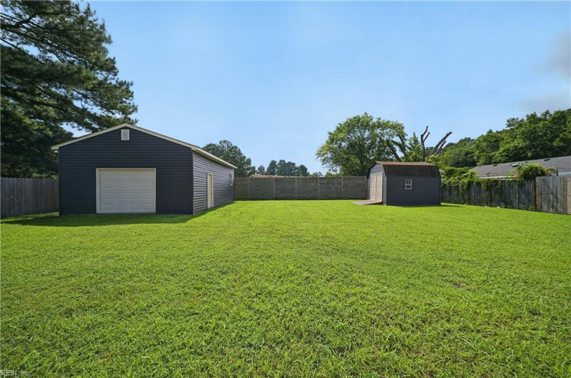 Photo 8 of 26 residential for sale in Chesapeake virginia Photo 8 of 26 residential for sale in Chesapeake virginia