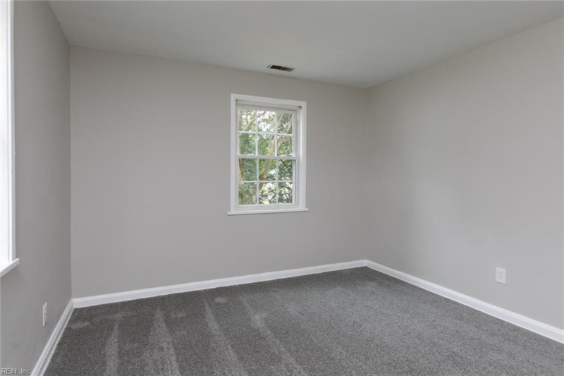 Photo 29 of 33 residential for sale in Newport News virginia