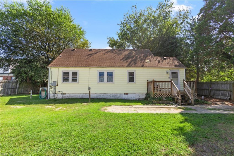 Photo 30 of 33 residential for sale in Norfolk virginia