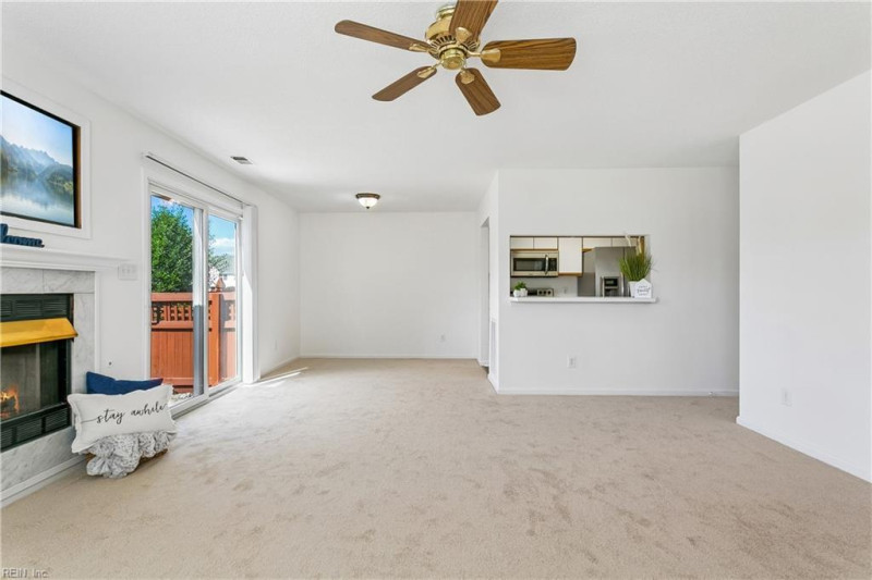 Photo 11 of 43 residential for sale in Portsmouth virginia