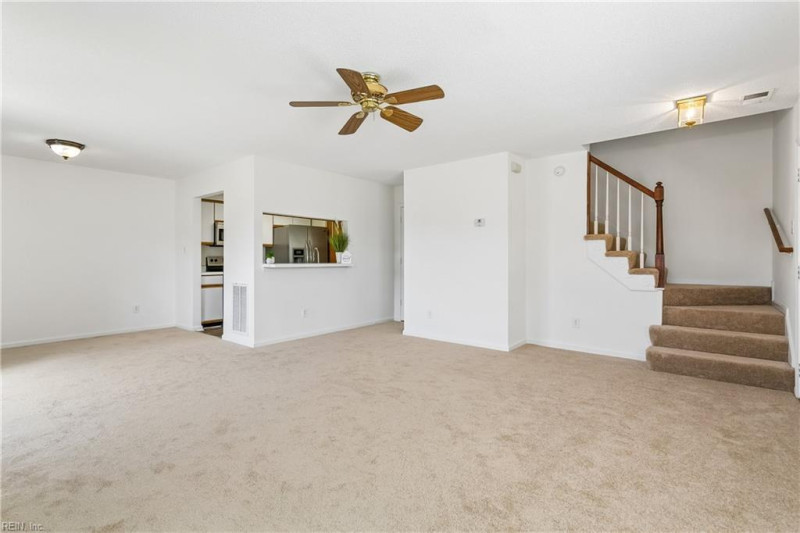 Photo 8 of 43 residential for sale in Portsmouth virginia